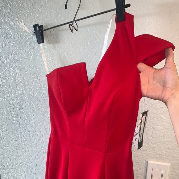 Betsey & Adam Red Gown - Never worn. NWT. - Picture 8 of 8